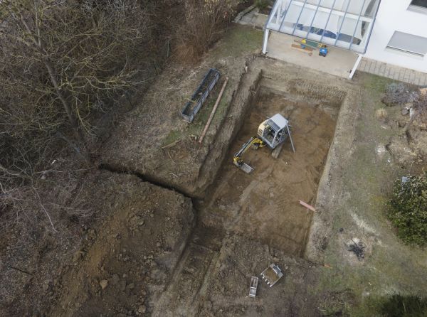 Pool Land Clearing in Hickory